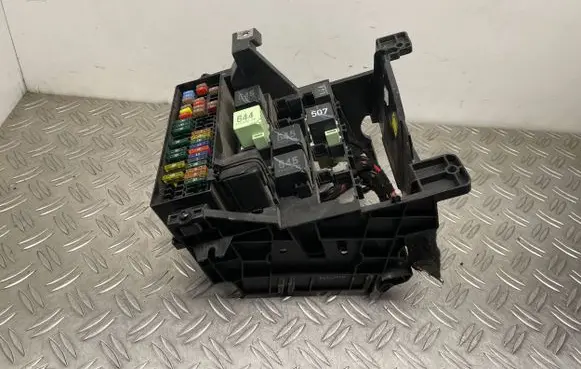 Volkswagen Beetle A5 Fuse module 5C0907371B 5C1970000A 5C1970005D