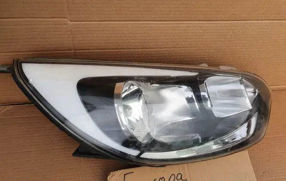 KIA Rio Headlight/headlamp 1319813393 921021WXXX