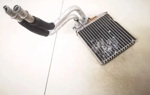 Nissan Micra Heater blower radiator 666359r
