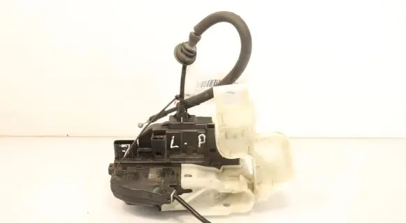 KIA Ceed Front door lock