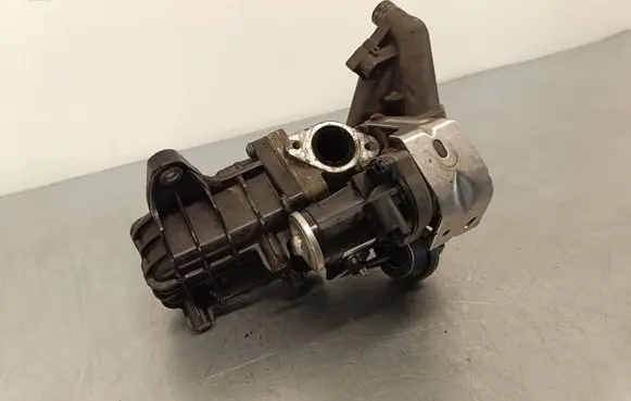Ford Galaxy EGR valve cooler PEDS7J9D475DA E7SQB EZSGB