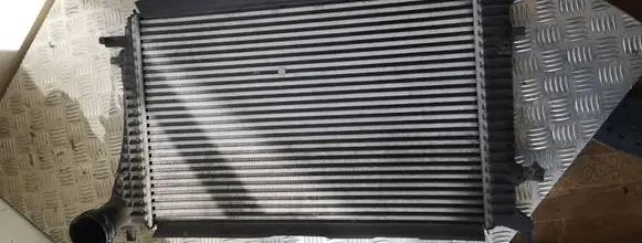 Volkswagen PASSAT B6 Intercooler radiator 3c0145803e