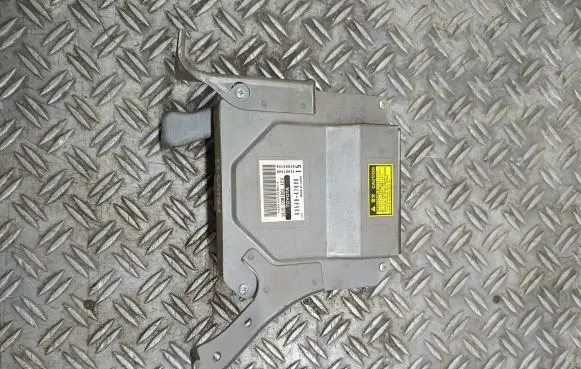 Toyota Prius (XW20) ABS control unit/module