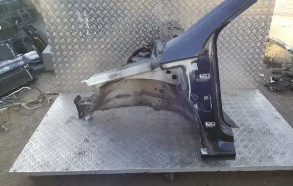 Volkswagen Scirocco Front quarter panel 