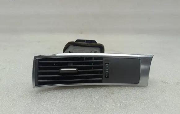 Audi A6 S6 C6 4F Dashboard side air vent grill/cover trim 4F1820901C