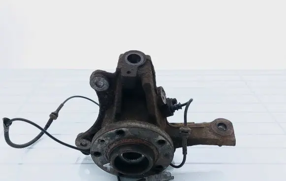 Citroen C5 Front wheel hub spindle knuckle