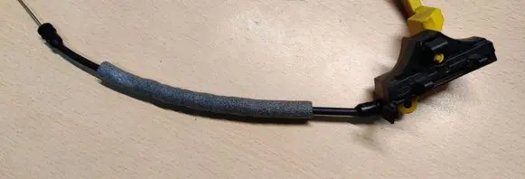 Ford Focus Engine bonnet (hood) release handle