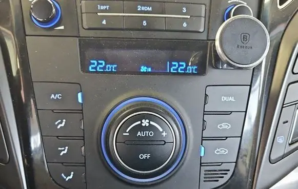 Climate control/heater control trim
