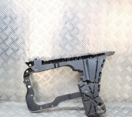 Volvo S90, V90 Rear bumper mounting bracket 31425064