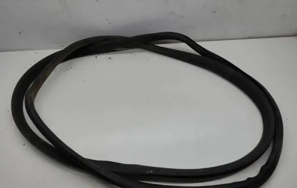 Ford Transit VII Front door rubber seal 