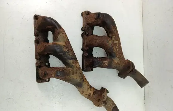 BMW 3 E36 Exhaust manifold 1716736 1716738