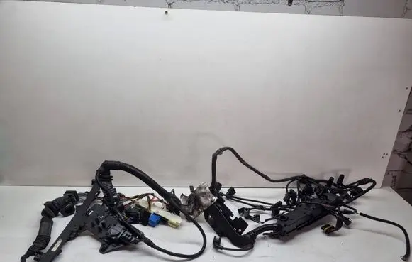 BMW 5 E60 E61 Engine installation wiring loom 7802264 12517802264
