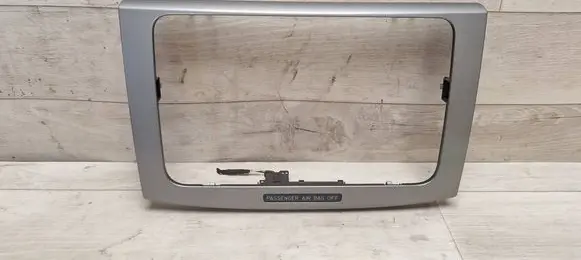 Volkswagen PASSAT B6 Radio/GPS head unit trim 3C0858069