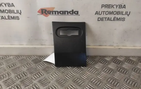 Mercedes-Benz Sprinter W906 (B) pillar trim (bottom) A9066901282