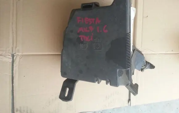 Ford Fiesta Fuse box set