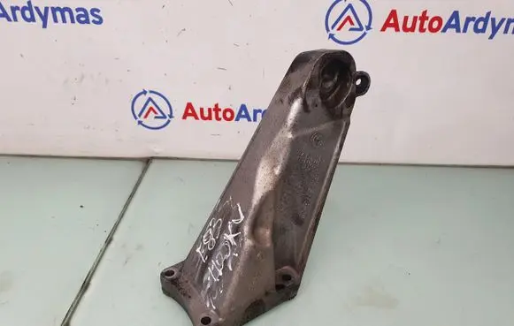 BMW X3 E83 Engine mounting bracket 3418698 22113418698