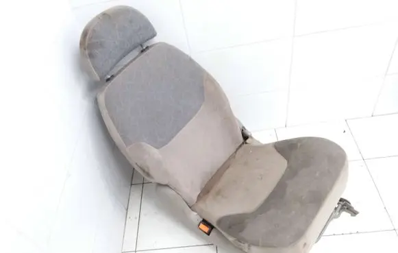 Rear seat