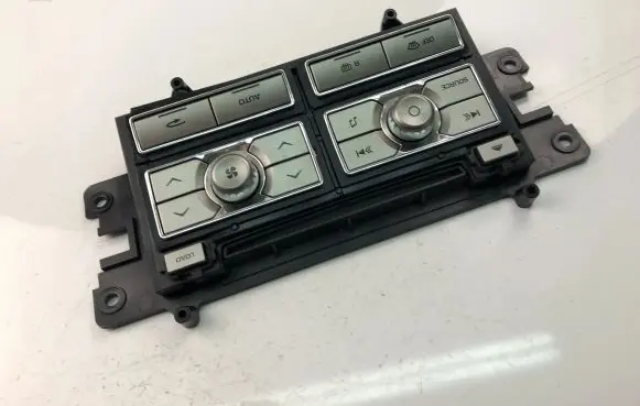Jaguar XF X250 Interior fan control switch 8X2318C858BF