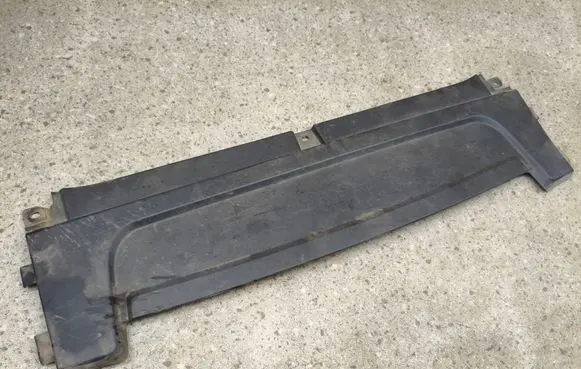 Volvo XC90 Radiator trim 31383508 M0N7A