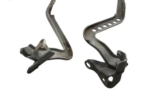 Toyota Aygo AB40 Engine bonnet/hood hinges 