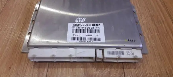 Mercedes-Benz S W220 Air suspension control unit module (rear) 2205450532 308886