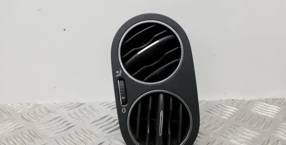 Volkswagen Golf Plus Dashboard side air vent grill/cover trim 5M0819759
