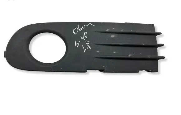 Volvo S40 Front fog light trim/grill 30657007