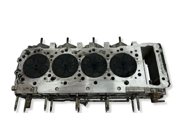 Mitsubishi Pajero Engine head 4M41