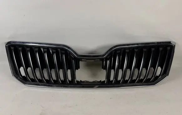 Skoda Superb B8 (3V) Front bumper upper radiator grill 3V0853653