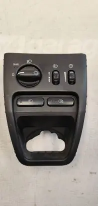 Volvo XC90 Light switch 8685452