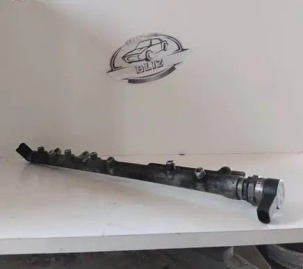 BMW 5 E60 E61 Fuel main line pipe 7788679