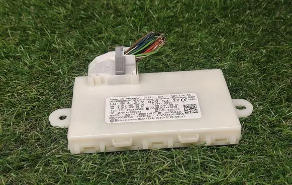 Mercedes-Benz E C207 W207 Keyless (KESSY) go control unit/module A2129005422 A2129015005 A2129026907