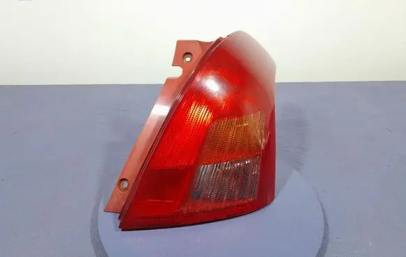 Suzuki Swift I Rear/tail lights 
