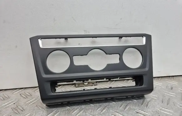 Climate control/heater control trim