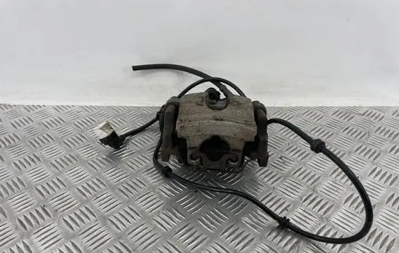 Mercedes-Benz C W205 Rear brake caliper A2054230300