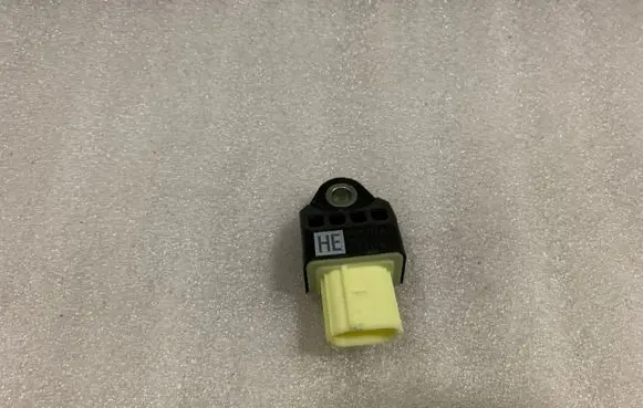 Lexus IS III XE30 Airbag deployment crash/impact sensor 8983153050
