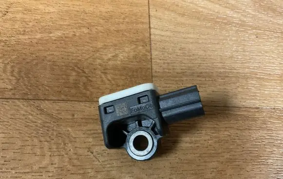 Ford C-MAX II Airbag deployment crash/impact sensor AM5T14B342AA 110920404 C83HA