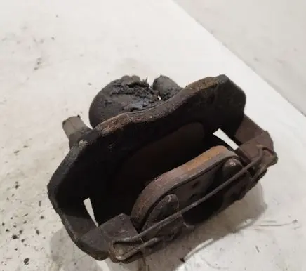 Volvo V50 Front brake caliper