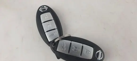 Nissan X-Trail T32 Ignition key/card 