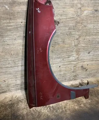 Volvo S40, V40 Fender
