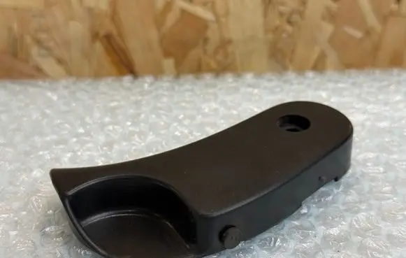 BMW 3 E46 Engine bonnet (hood) release handle 11970213 8223163