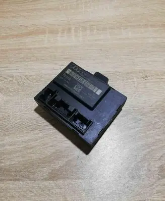 Audi A6 S6 C6 4F Door control unit/module 4F0959795A