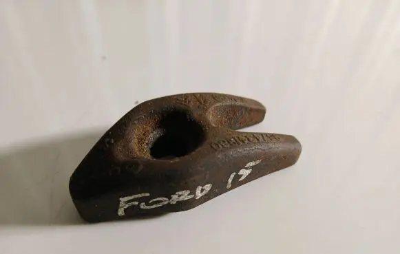 Ford Focus Fuel Injector clamp holder 9674341880