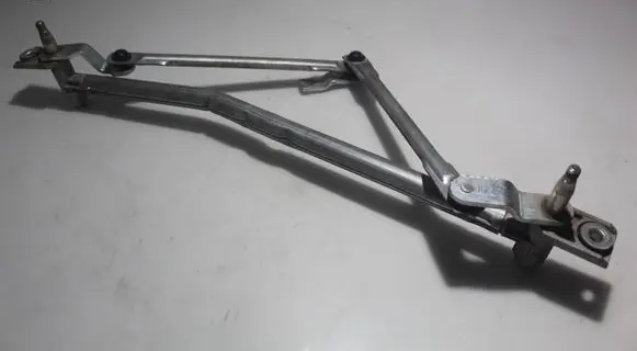 Skoda Fabia Mk1 (6Y) Front wiper linkage 