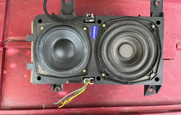 Volvo S40, V40 Subwoofer speaker 30882777 902275479822