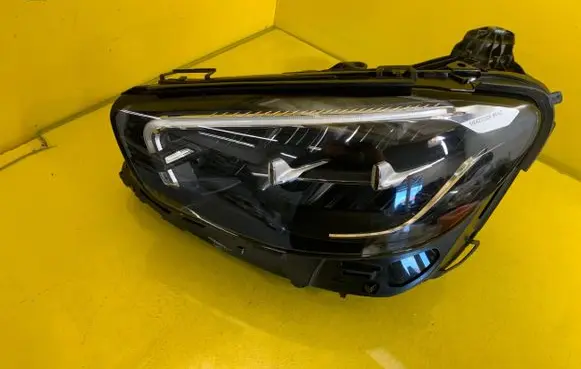 Mercedes-Benz E W213 Headlight/headlamp A2139060705