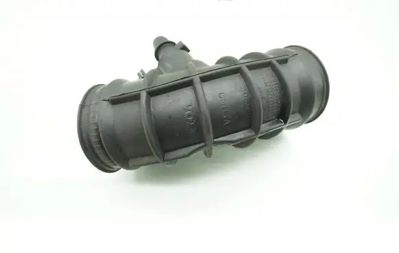 Air intake hose/pipe