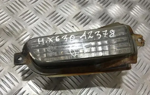 Hyundai XG Tailgate rear/tail lights