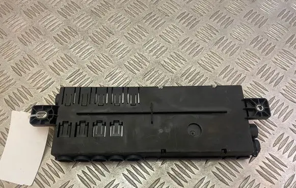Jaguar XE Fuse module HX7314516AA