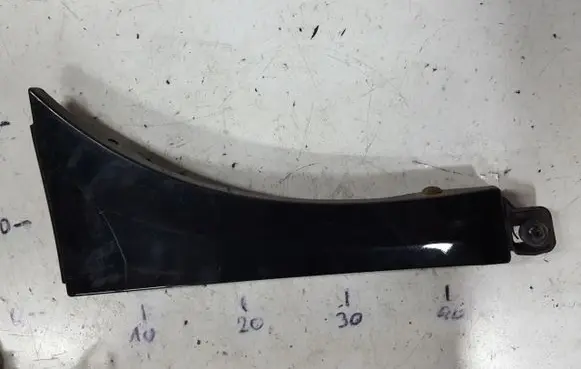 Audi R8 42 Front door window glass four-door 2008R